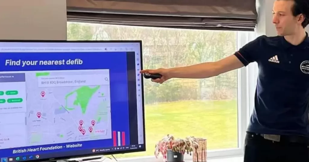 First aid teacher Alex Moore, delivering first aid course at Broadstone Golf Club